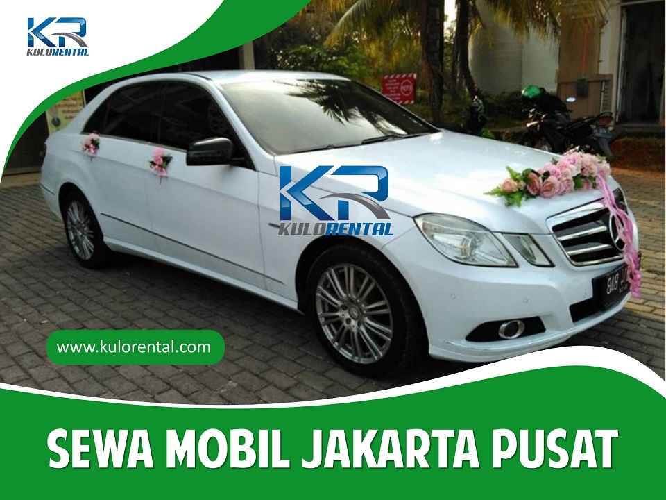 Rental Mobil di Gelora